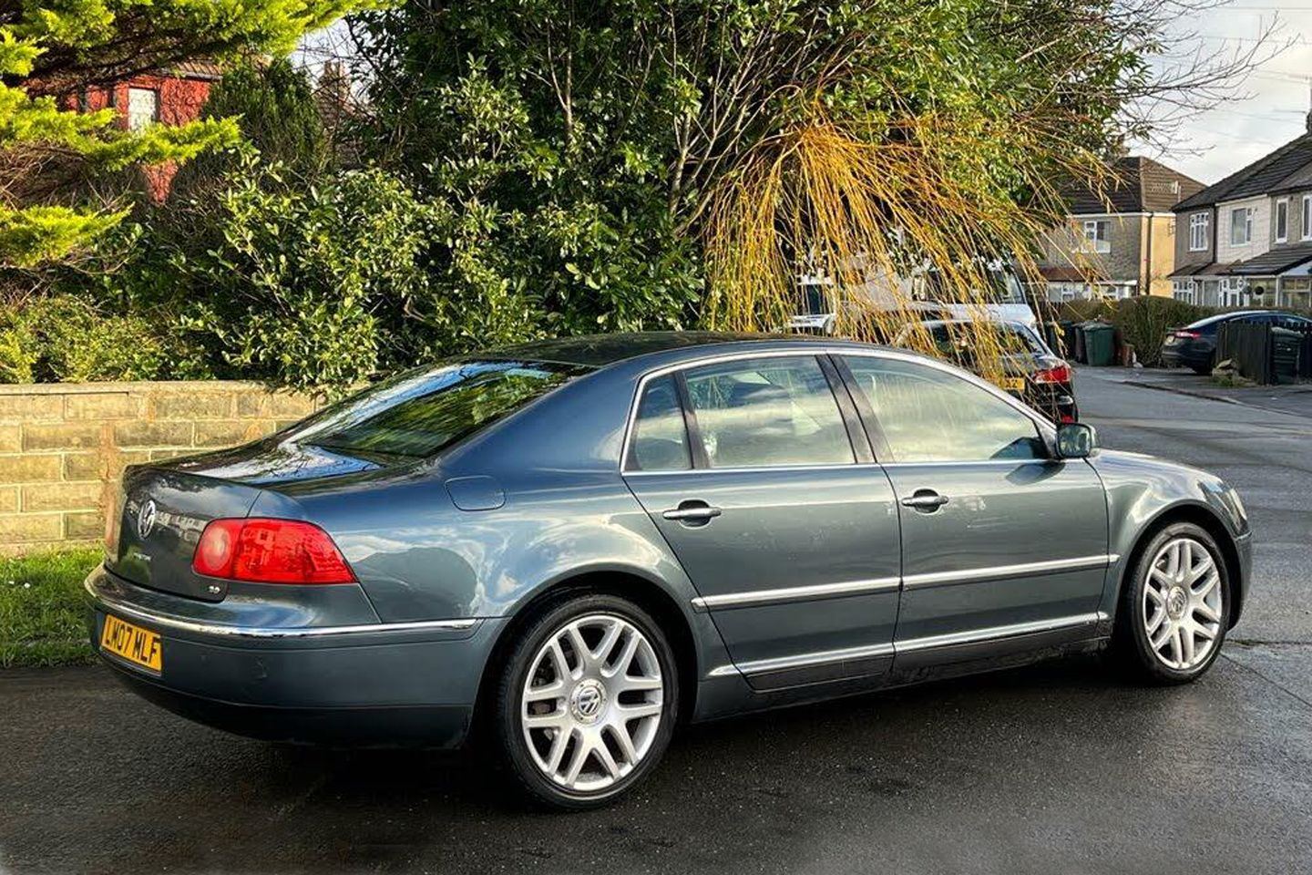 Montaż Volkswagena Phaeton w fabryce we Dreznie phaeton drezno montaż
